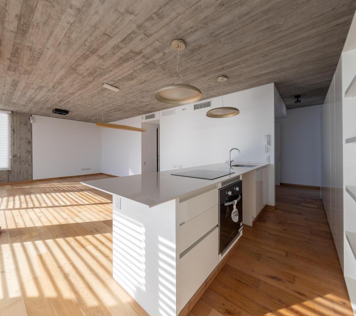 Departamento en Venta de Tres Dorm. Barrio Arroyito 3