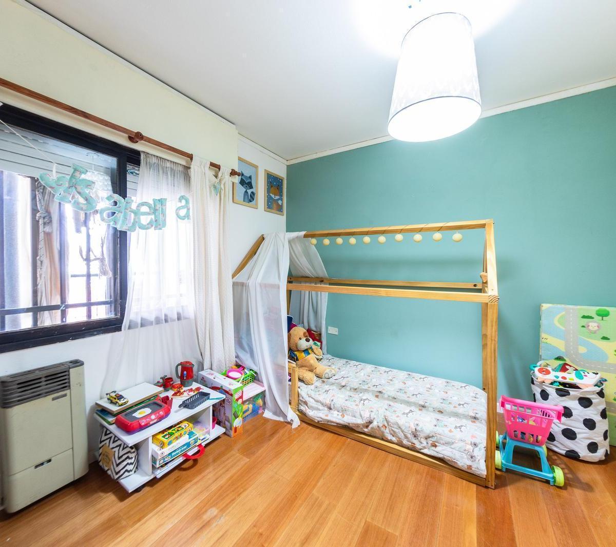 Venta - Casas Independientes en Planta Alta y Planta Baja, con Pileta - Barrio San Martin 4