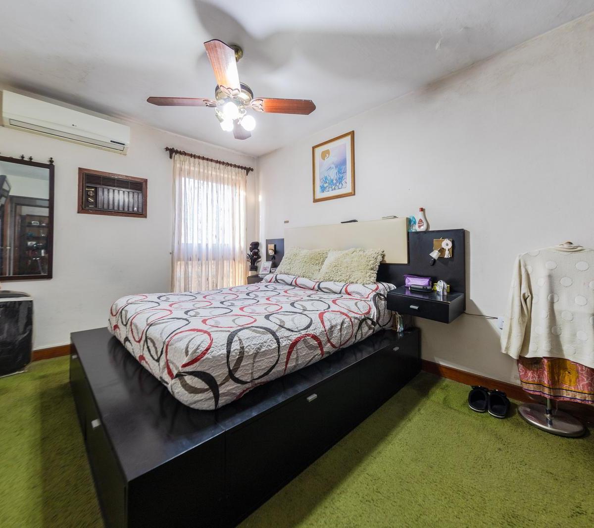 En Venta - Dos Casas Unifamiliar de Dos Dorm. Cada Una - Barrio El Gráfico, Fisherton 1
