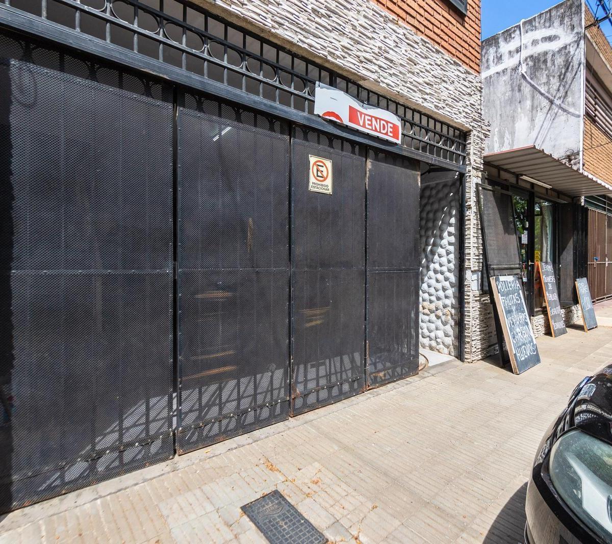 Venta - Casa Unifamiliar - Barrio Belgrano 5