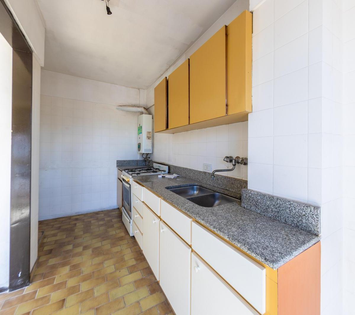 En Venta - Departamento de Dos Dorm. Piso Exclusivo - Barrio Martin 3