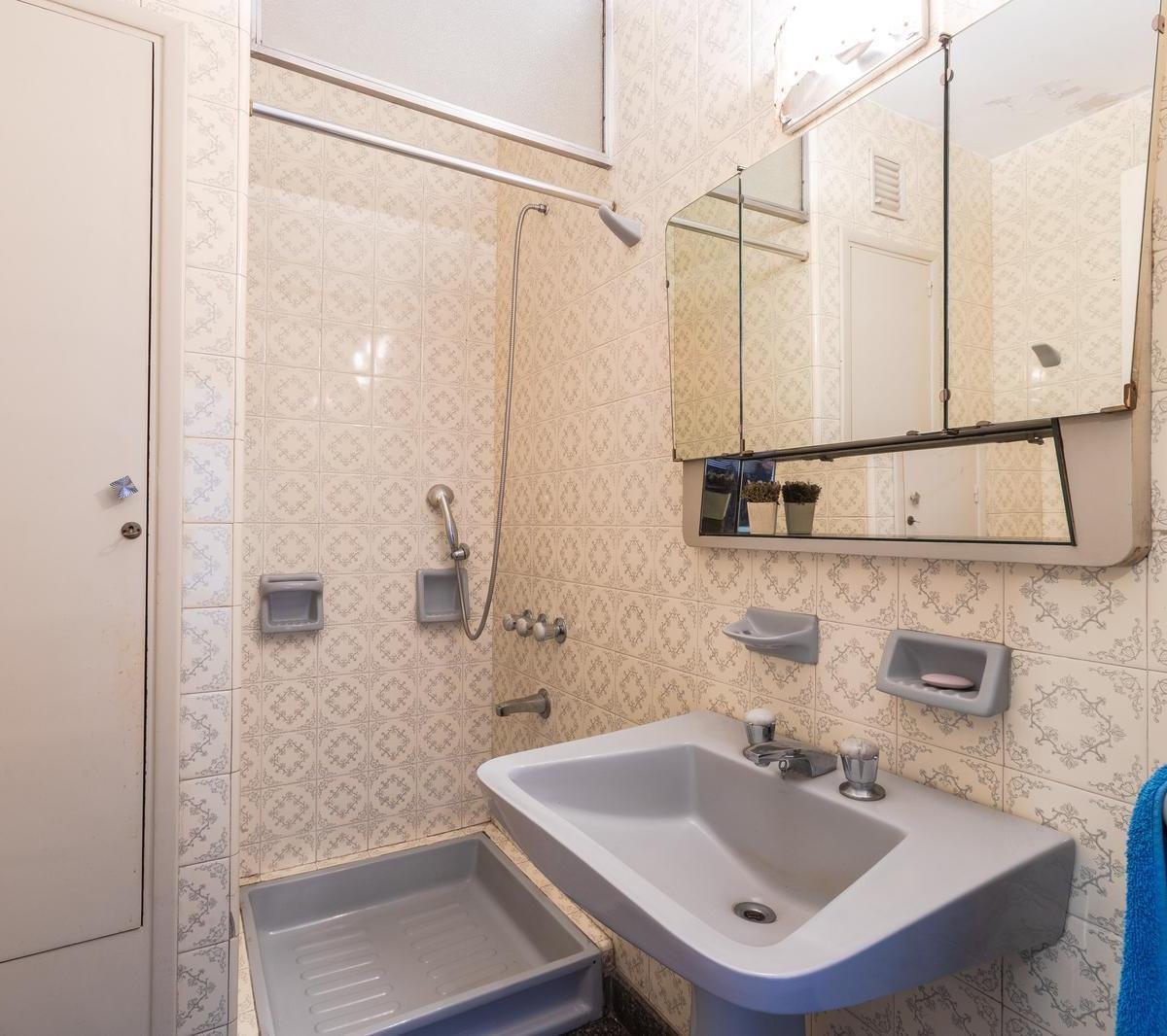 Venta - Departamento 3 Dorm. Piso Exclusivo con Balcon - Centro 3