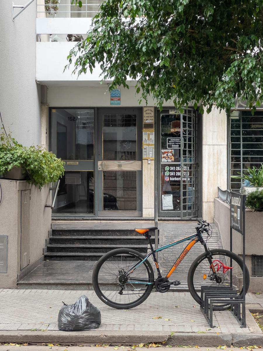 Departamento en Venta 2 Dorm. Barrio Centro 3