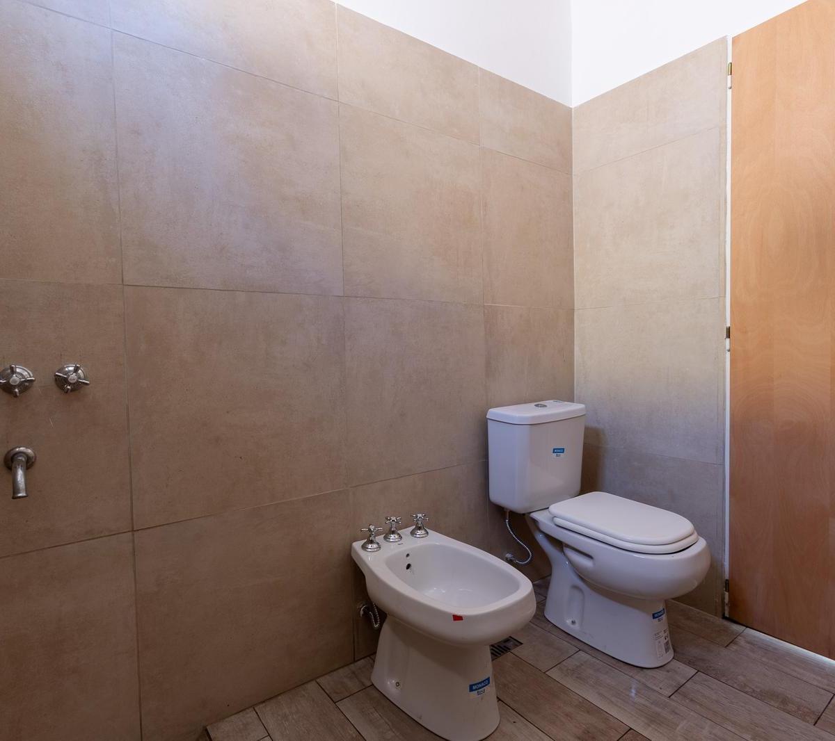 Foto de VENTA - CASA TRES DORMITORIOS - TIERRA DE SUEÑOS 3 ROLDAN, imagen 3