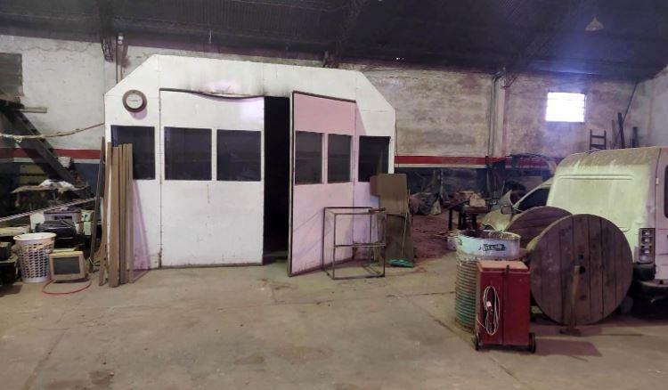 Venta - Galpon con Casa de 2 Dorm. - Bella Vista 4