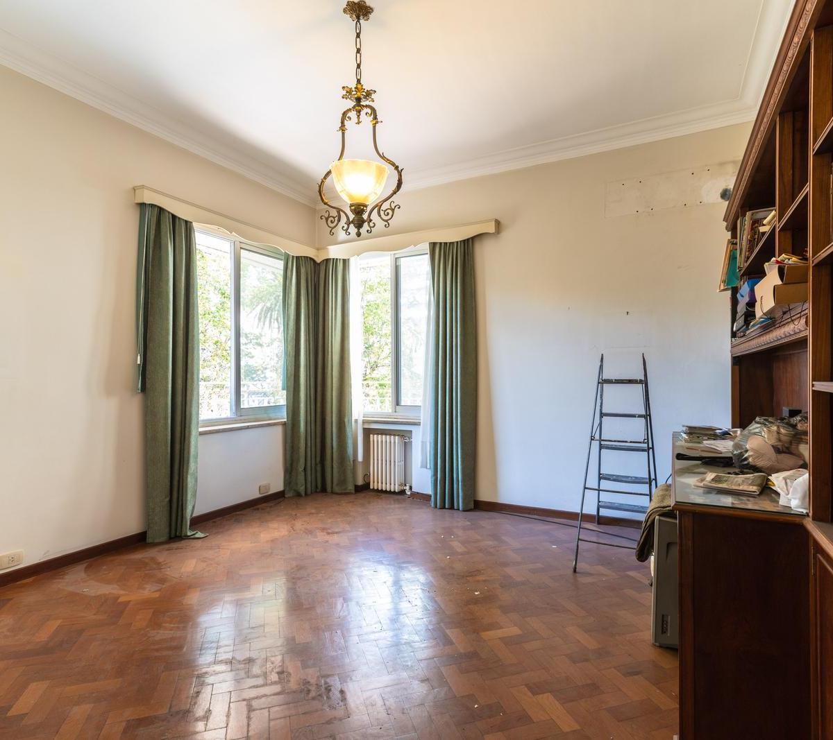 Venta - Departamento 4 Dorm. y Cochera - Paseo del Siglo 4