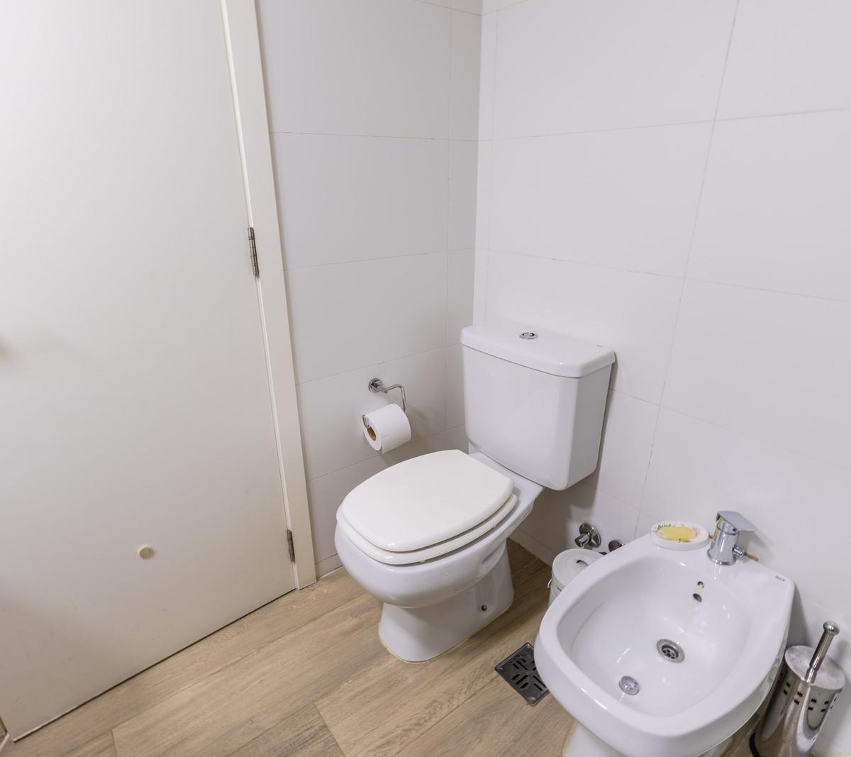 Venta - Departamento Dos Dorm. - Cochera - Condo Refine 4
