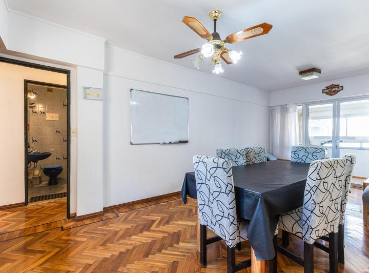 VENTA - DEPARTAMENTO DOS DORMITORIOS - ZONA RÍO 3