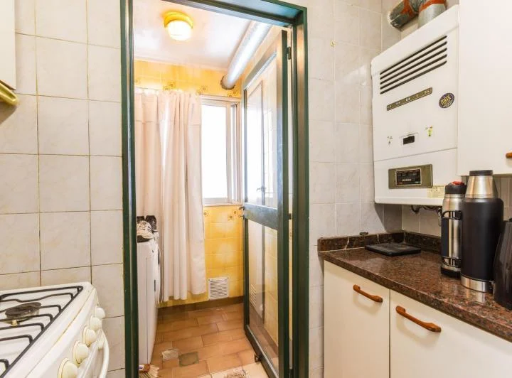 VENTA - DEPARTAMENTO DOS DORMITORIOS - ZONA RÍO 4