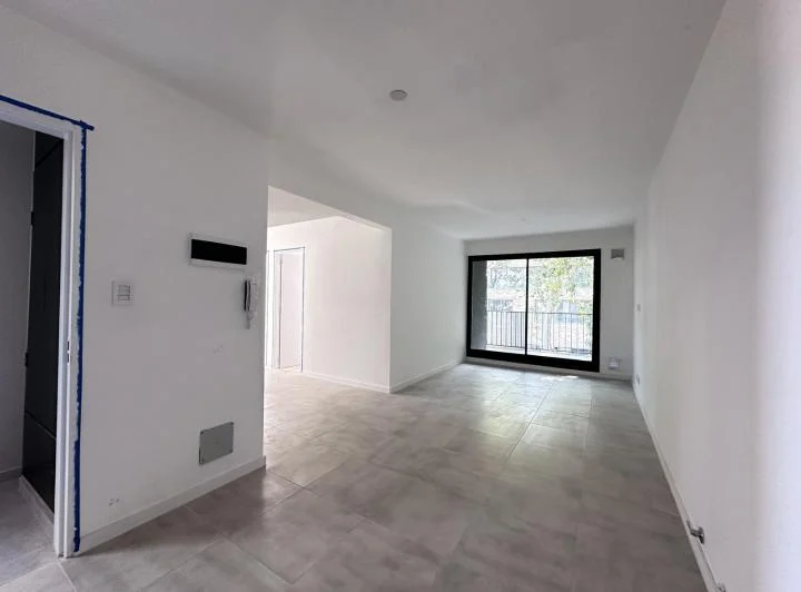VENTA-DEPARTAMENTO 2 DORMITORIOS Y TERRAZA EXCLUSIVA A ESTRENAR - REFINERIA 4