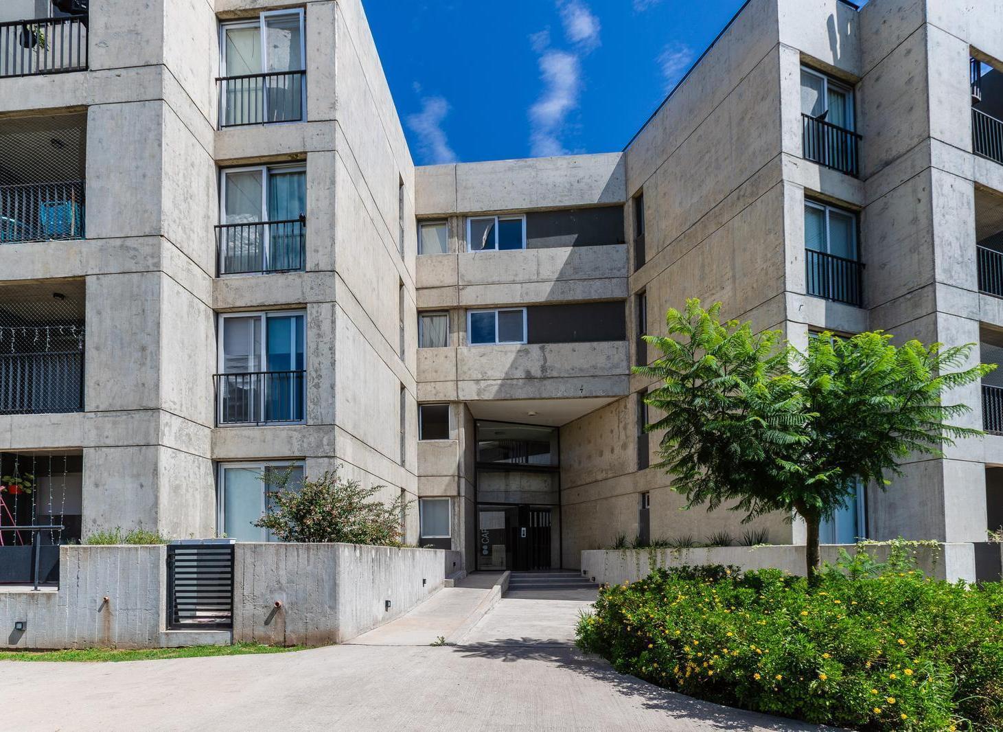 EN VENTA - DEPARTAMENTO DE UN DORMITORIO CON TERRAZA EXCLUSIVA Y COCHERA - FUNES