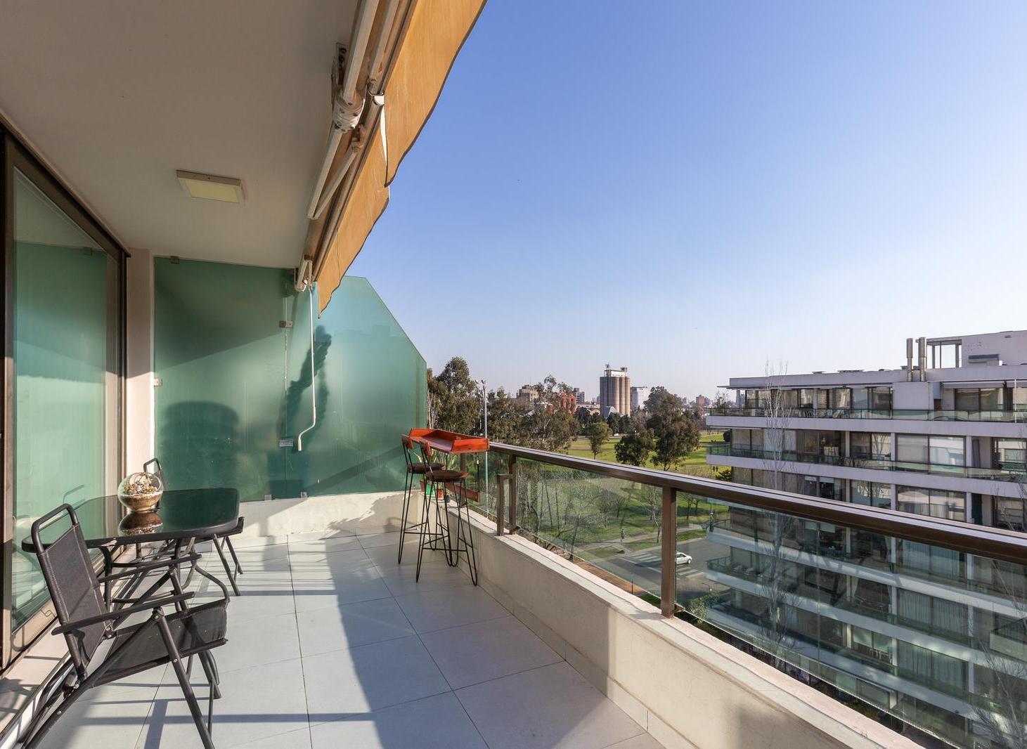 VENTA - DEPARTAMENTO 2 DORMITORIOS BALCÓN C/PARRILLERO- CONDOMINIOS DEL ALTO II