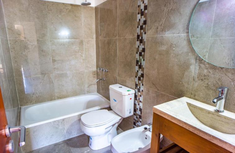 EN VENTA - MONOAMBIENTE A ESTRENAR CON BALCÓN - BARRIO ECHESORTU