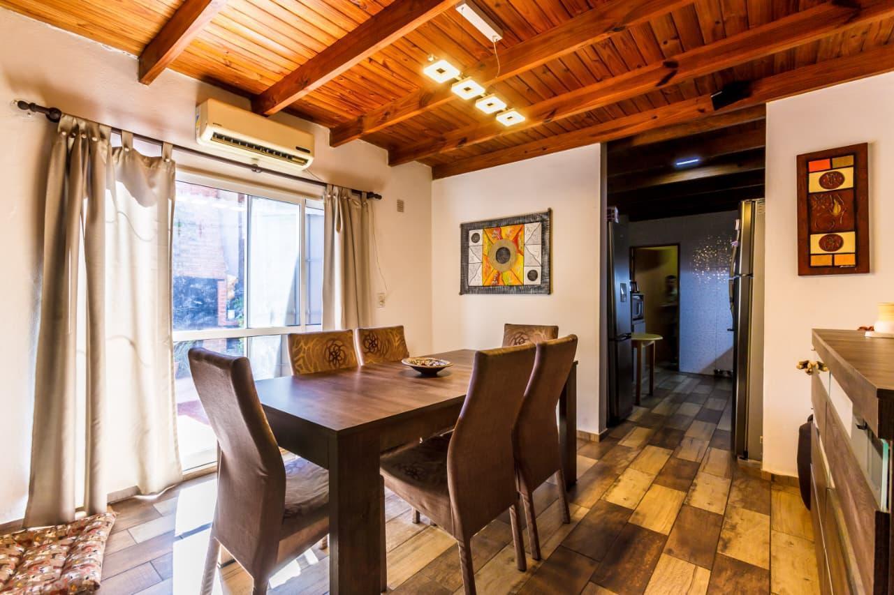 Foto de VENTA - CASA 2 DORMITORIOS - REMEDIOS DE ESCALADA DE SAN MARTÍN ROSARIO, imagen 5