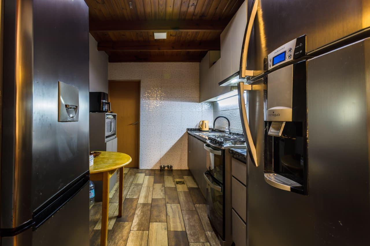 Foto de VENTA - CASA 2 DORMITORIOS - REMEDIOS DE ESCALADA DE SAN MARTÍN ROSARIO, imagen 4