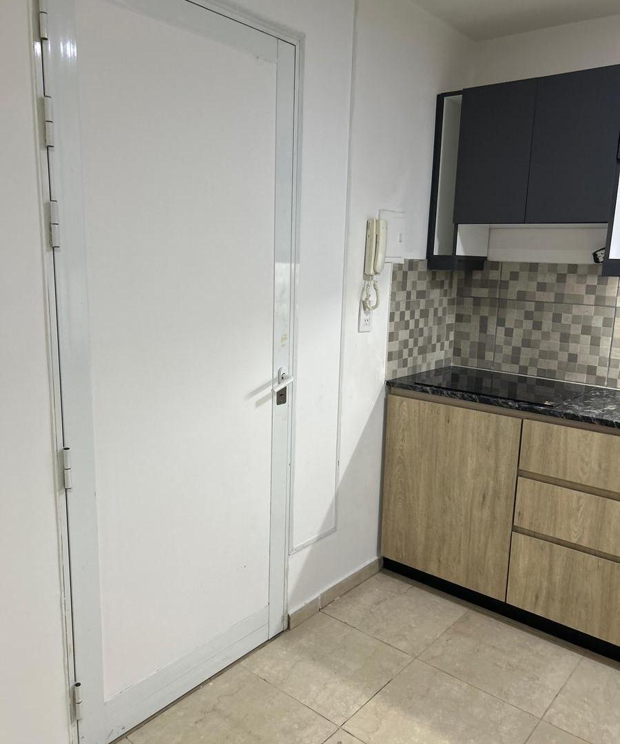 VENTA - DEPARTAMENTO TIPO DUPLEX UN DORMITORIO - BARRIO LOURDES