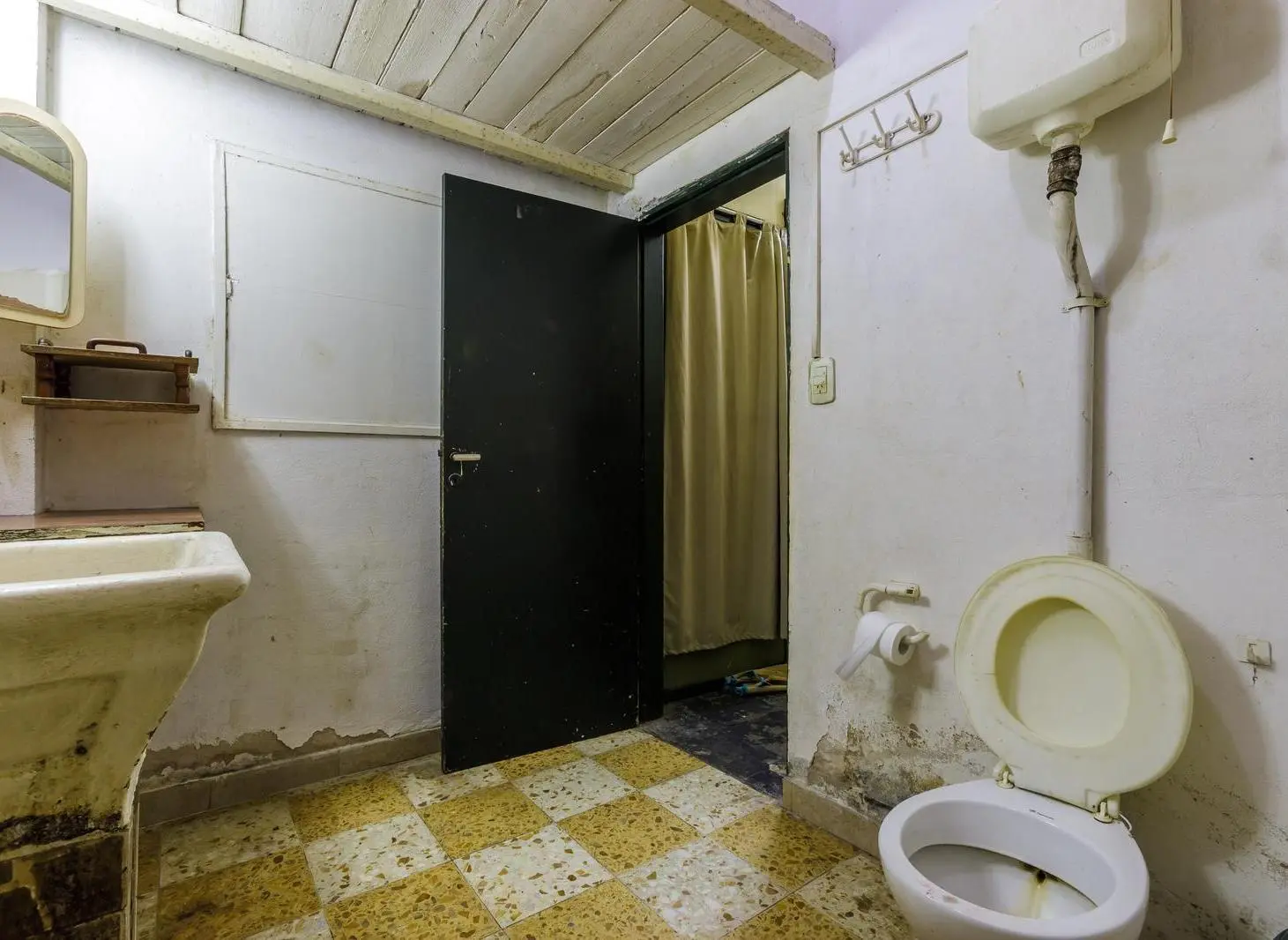 VENTA- CASA 2 DORMITORIOS BARRIO BELGRANO 5