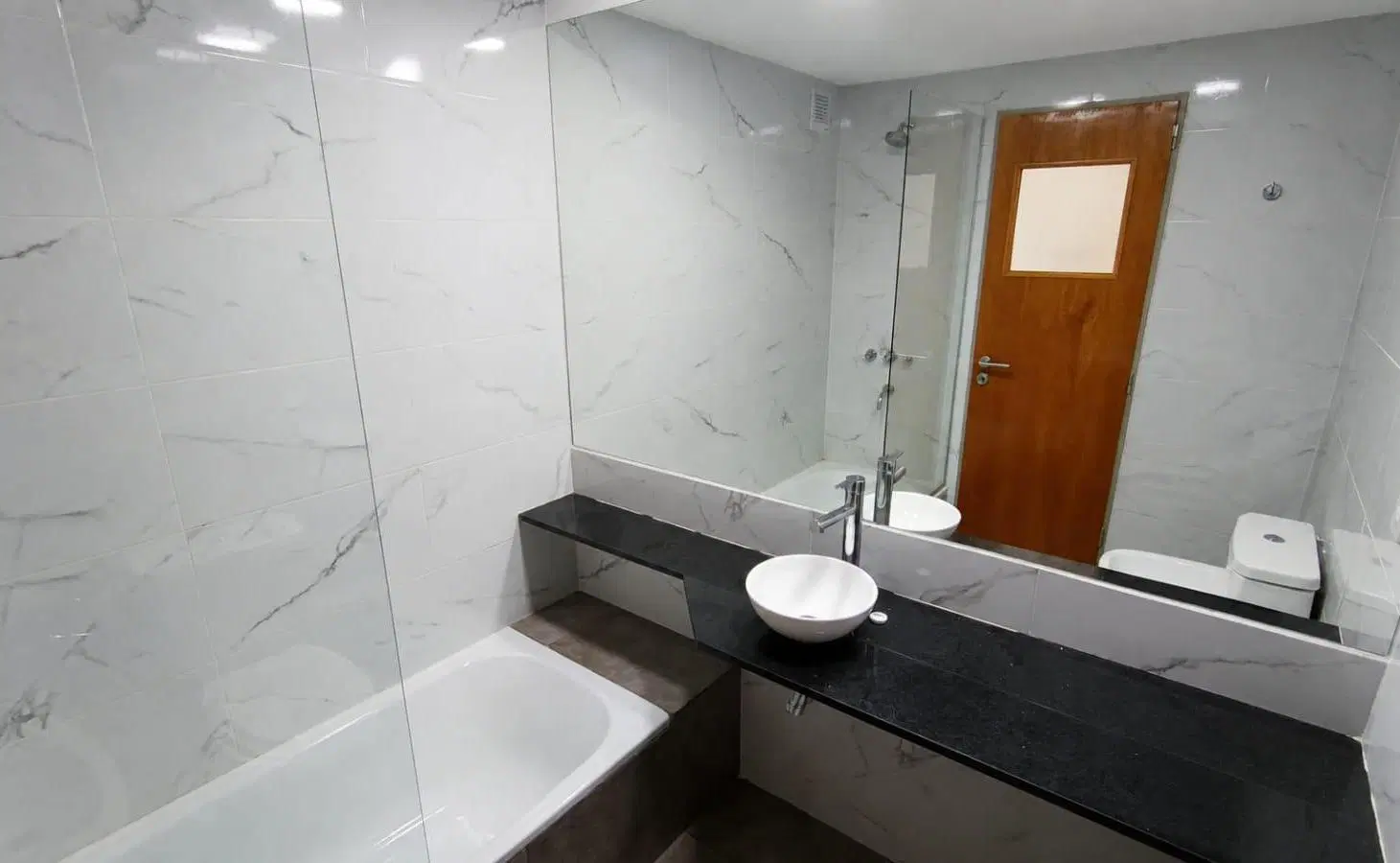 VENTA DEPARTAMENTO MONOAMBIENTE. BALCON. BARRIO MARTIN 4