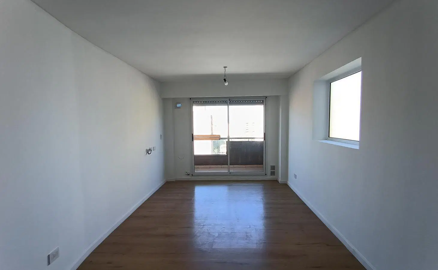 VENTA DEPARTAMENTO MONOAMBIENTE. BALCON. BARRIO MARTIN 2