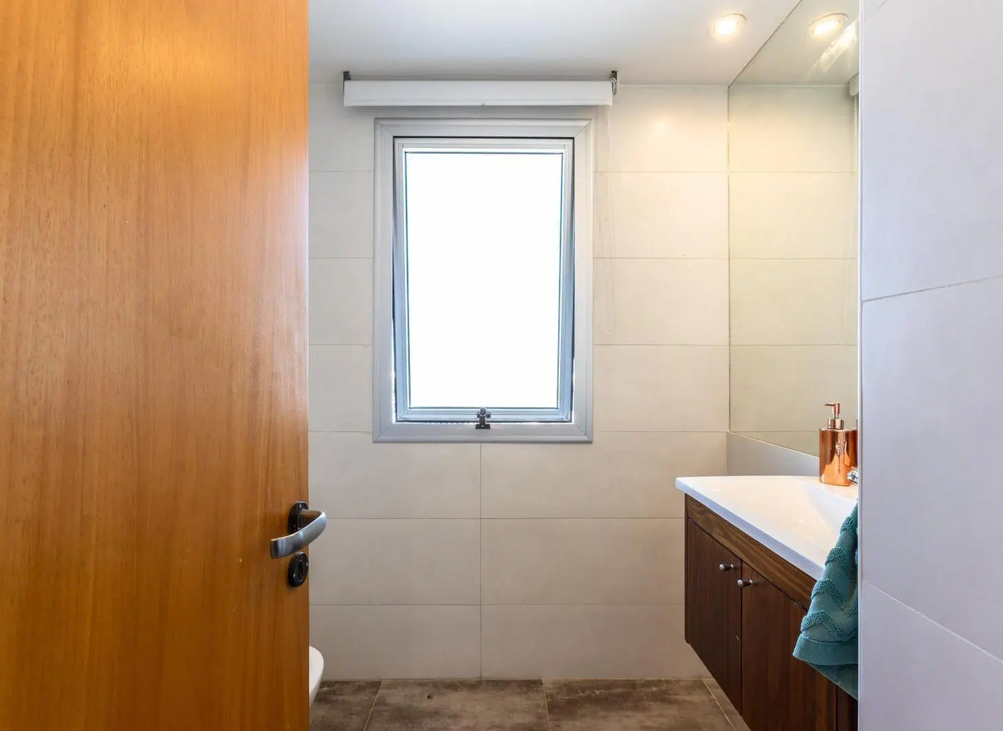 EN VENTA - DUPLEX 2 DORMITORIOS CON COCHERA Y TERRAZA EXCLUSIVA - CENTRO 4