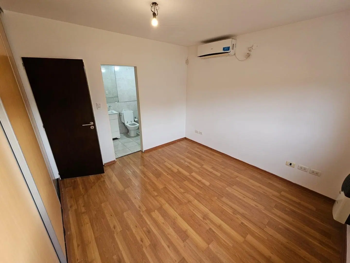 EN VENTA - CASA DE 3 DORMITORIOS BARRIO PRIVADO CAMPOS DE ESTHER - PUEBLO ESTHER 4