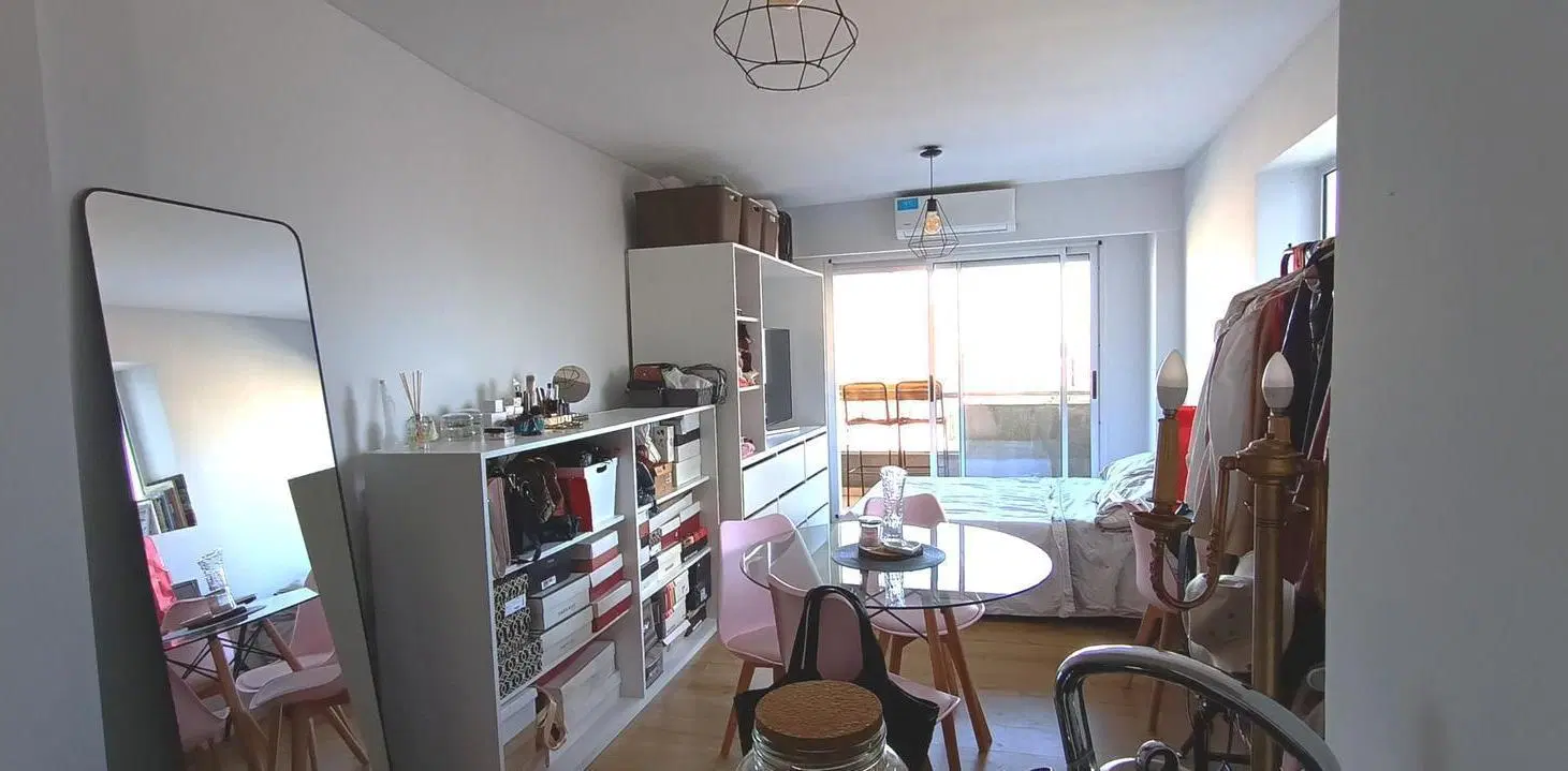 VENTA DEPARTAMENTO MONOAMBIENTE. BALCON. MARTIN 2