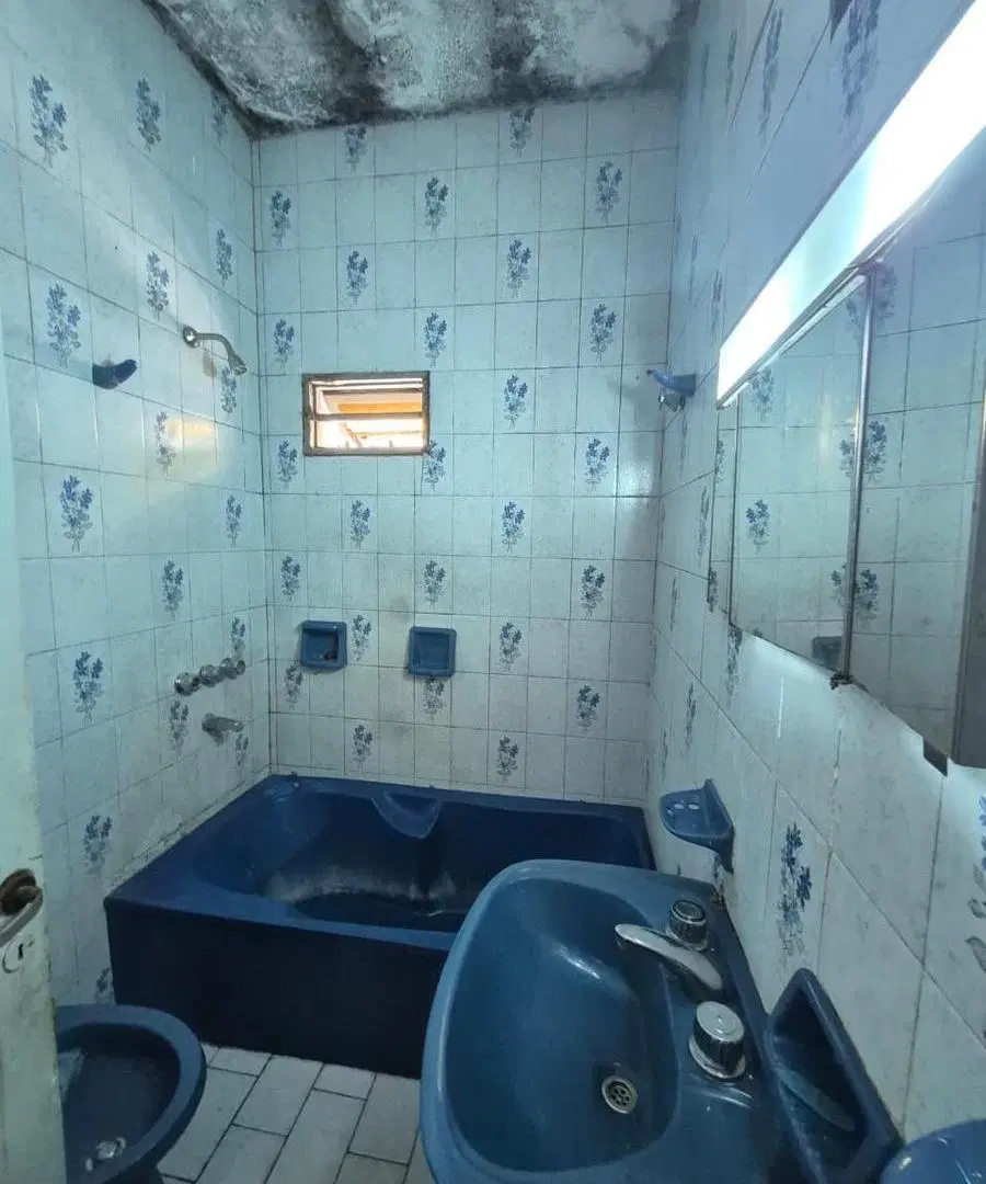 VENTA - CASA DOS DORMITORIOS - BARRIO CURA 2