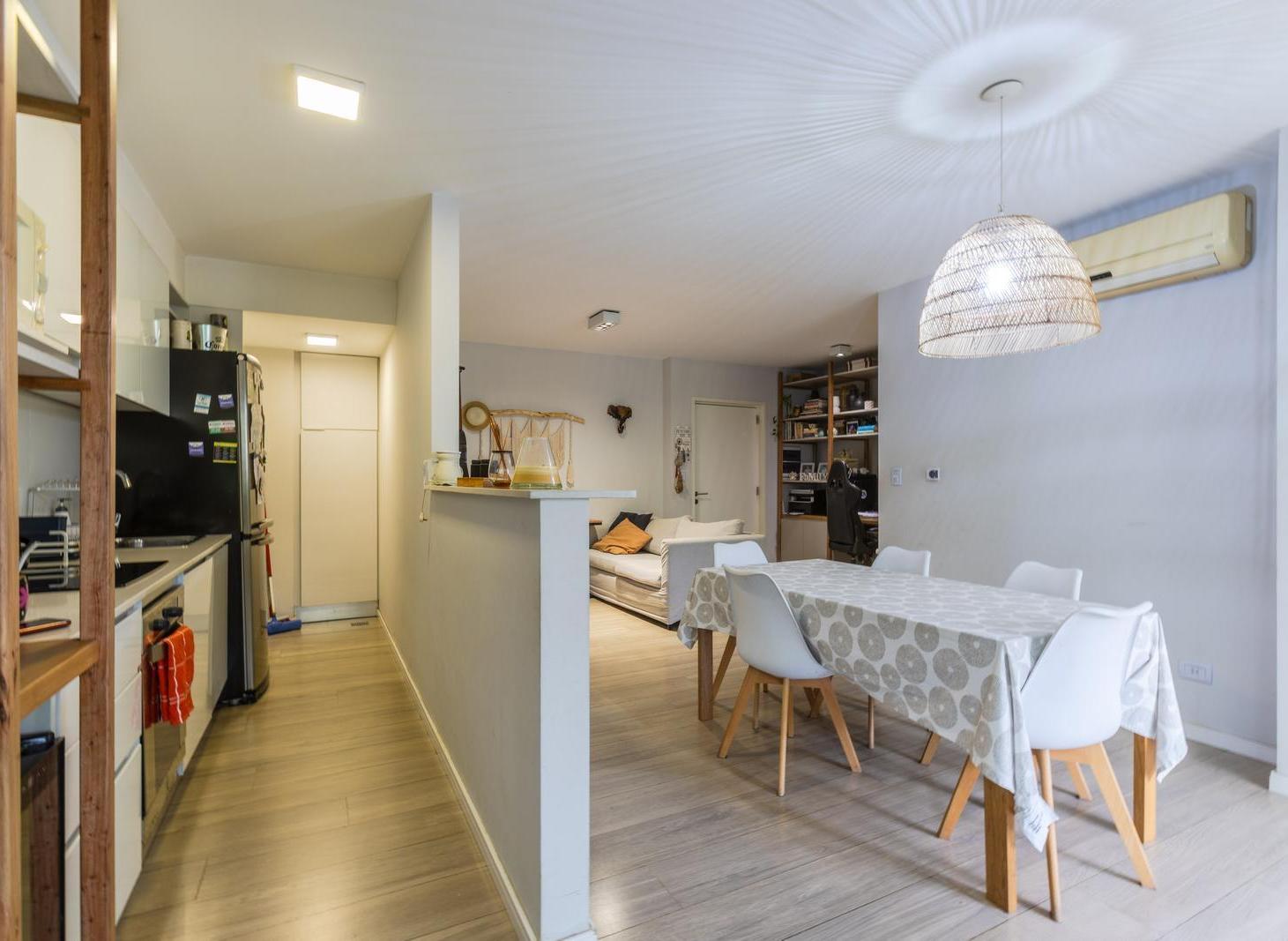 Foto de VENTA - DEPARTAMENTO DOS DORMITORIOS CON COCHERA Y BAULERA - CONDO, imagen 3