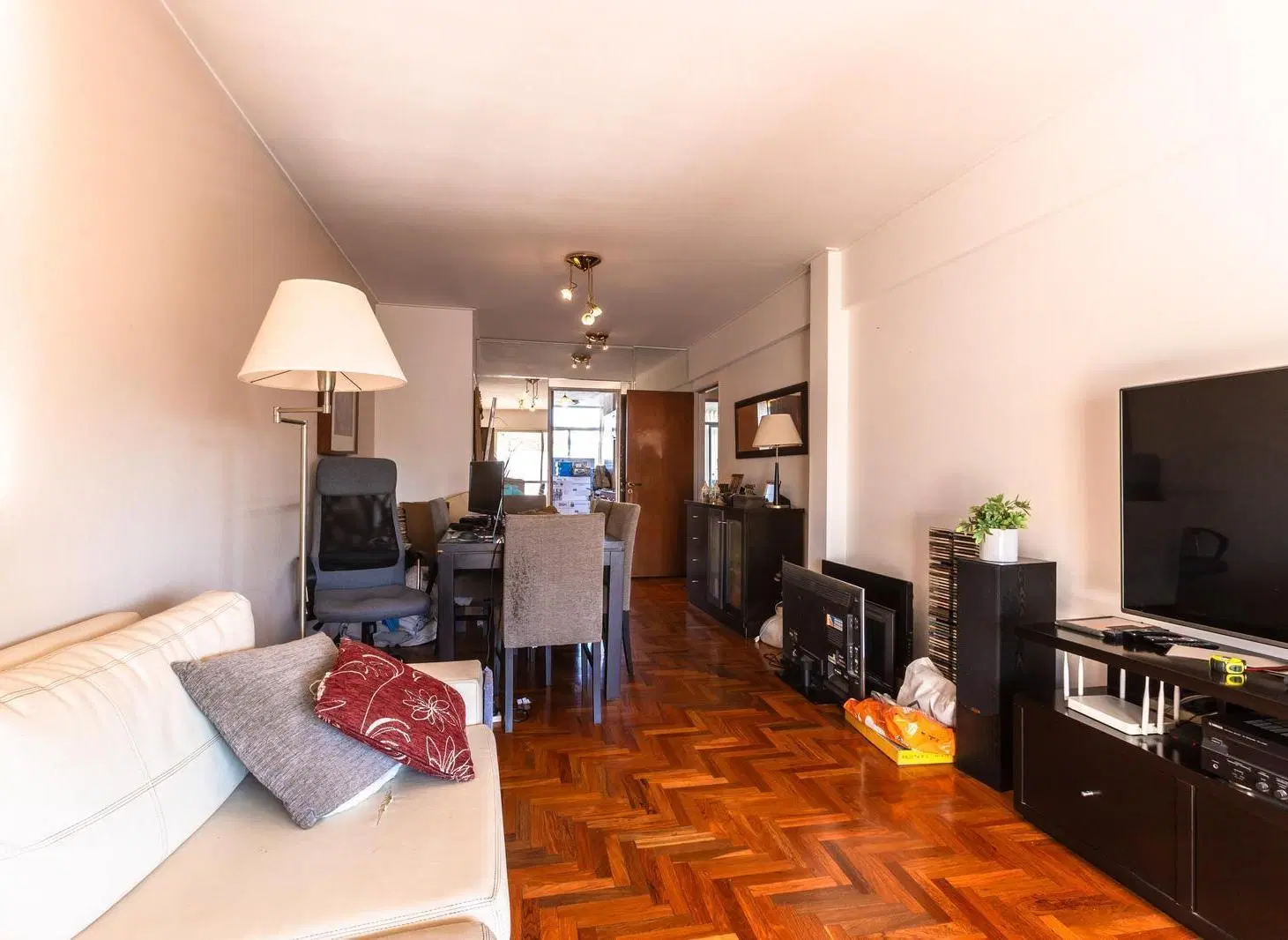 DEPARTAMENTO DE 2 DORMITORIOS EN VENTA BARRIO CENTRO RIO 1
