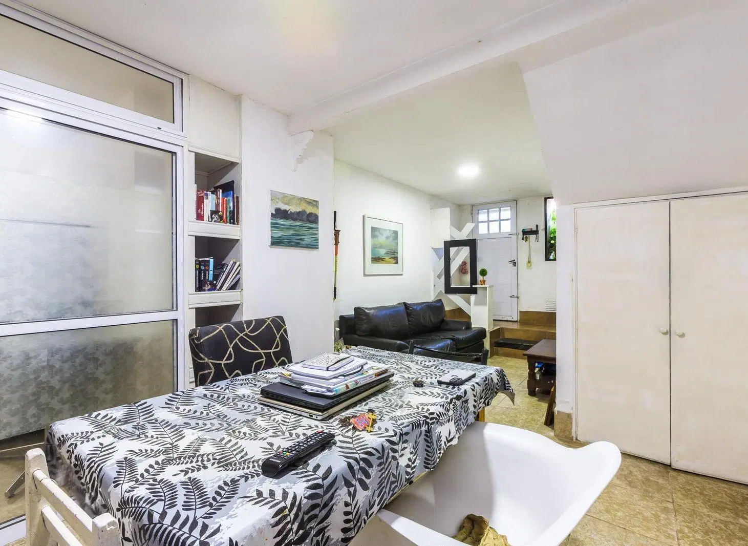 CASA EN VENTA DE 1 DORMITORIO EN PLANTA BAJA - BARRIO PICHINCHA ROSARIO 2