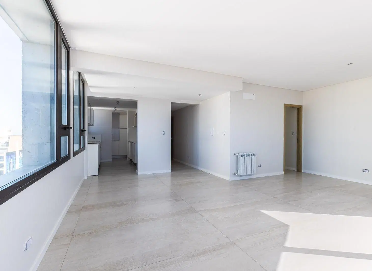 VENTA DEPARTAMENTO DE 2 DORMITORIOS CON VISTA AL RÍO Y PUENTE ROSARIO-VICTORIA ( BRISA) PISO 14 2