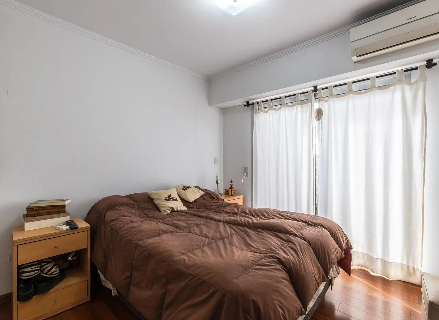 VENTA - DEPARTAMENTO DE 2 DORMITORIOS CON COCHERA Y BAULERA - ABASTO, ROSARIO. 4