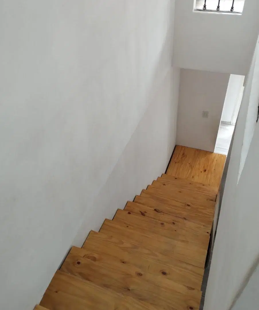 VENTA + CASA 2 DORM 1 COMODIN + COCHERA PATIO Y TERRAZA EXC+ BARRIO INDUSTRIAL ROSARIO 5