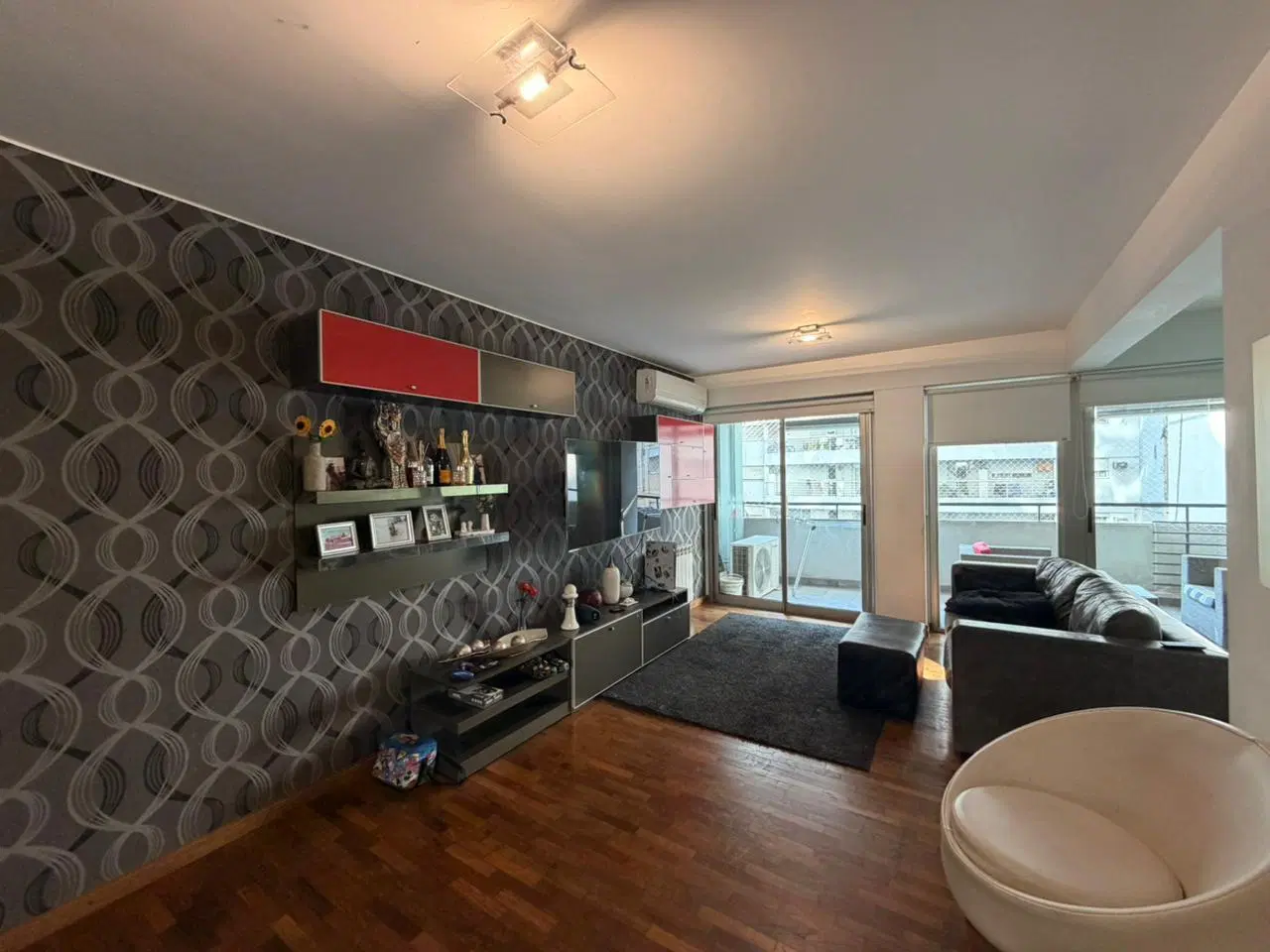 VENTA DEPARTAMENTO 2 DORMITORIOS Y COCHERA DOBLE - ZONA RÍO 3