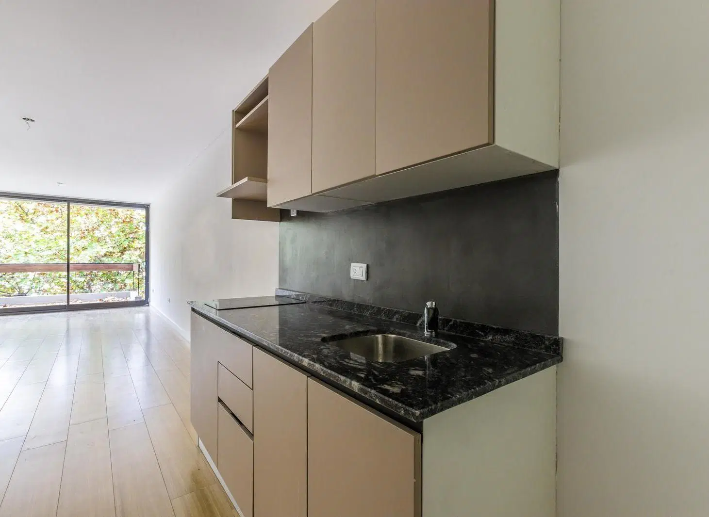 VENTA - DEPARTAMENTO UN DORMITORIO CON BALCON, TERRAZA EXCLUSIVA Y AMENITIES - PICHINCHA 4