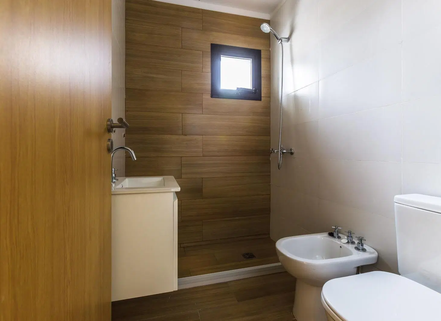 VENTA - DEPARTAMENTO DOS DORMITORIOS CON DOBLE BALCON, TERRAZA EXLUSIVA Y AMENITIES  - PICHINCHA 4