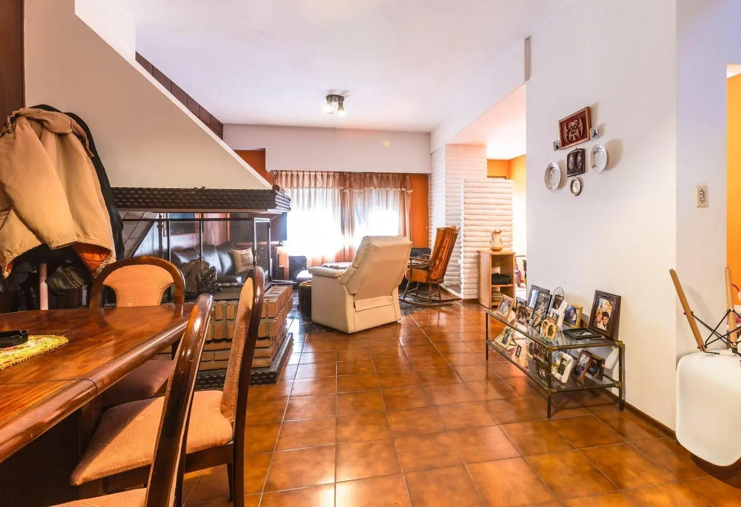VENTA - CASA 3 DORMITORIOS + COMODÍN, COCHERA DOBLE + PATIO Y PILETA - TABLADA 3