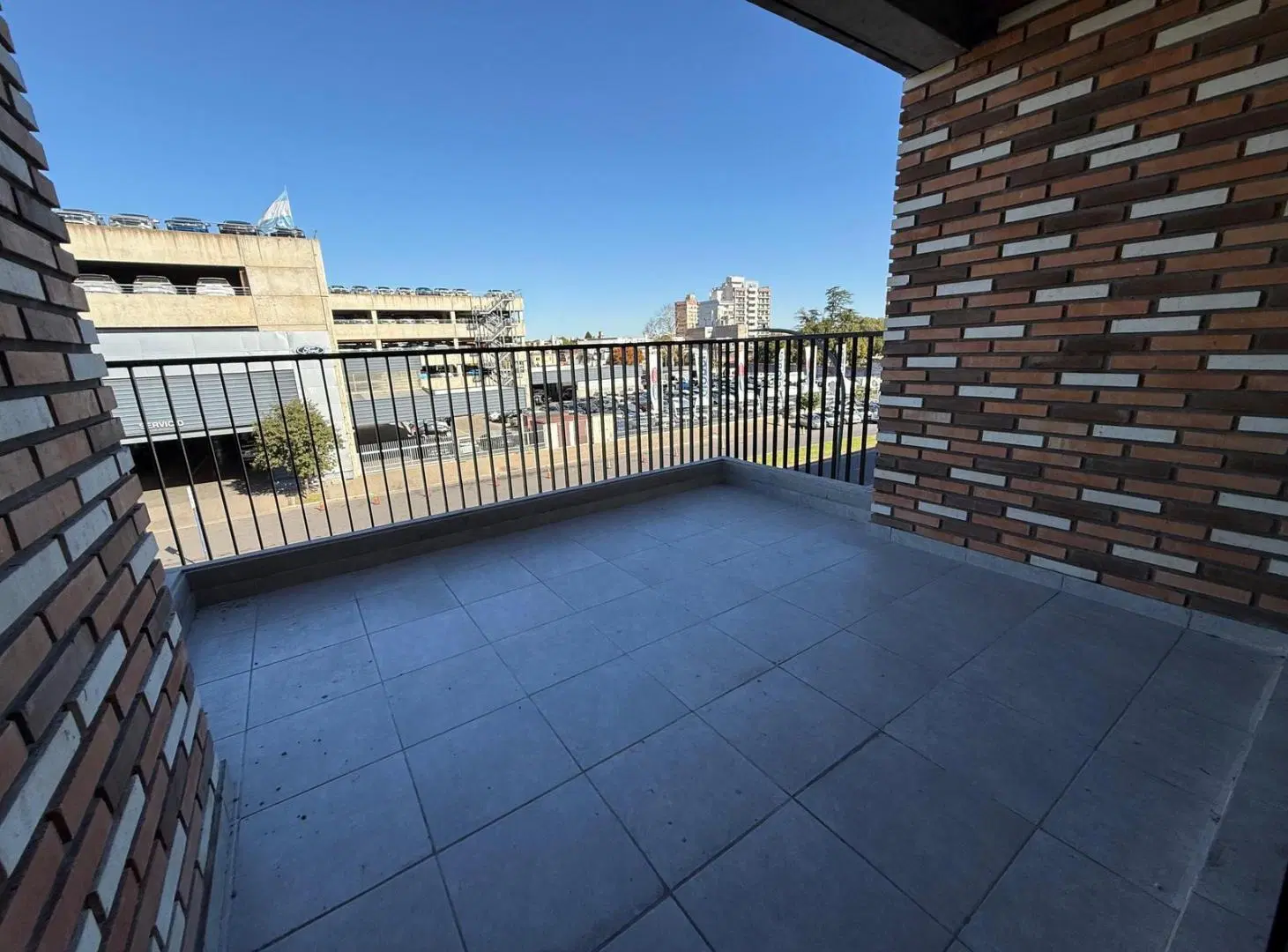 EN VENTA - DEPARTAMENTOS DE 2 Y 3 DORMITORIOS CALIDAD FUNDAR - CONDOMINIOS ANA. 5