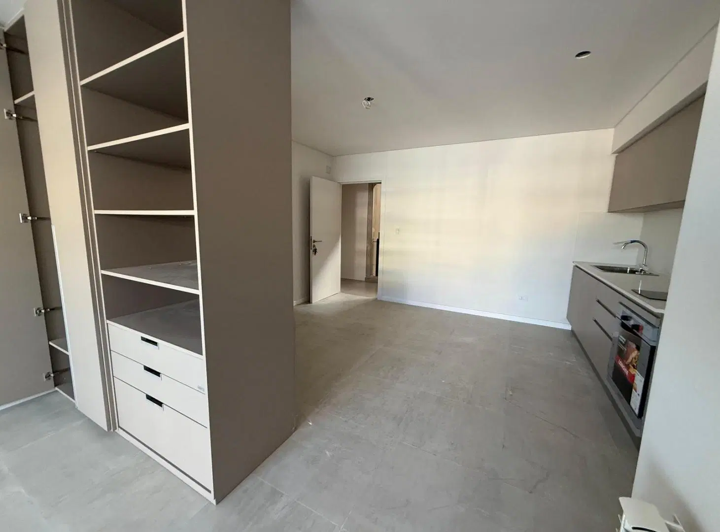 EN VENTA - DEPARTAMENTOS DE 2 Y 3 DORMITORIOS CALIDAD FUNDAR - CONDOMINIOS ANA. 3