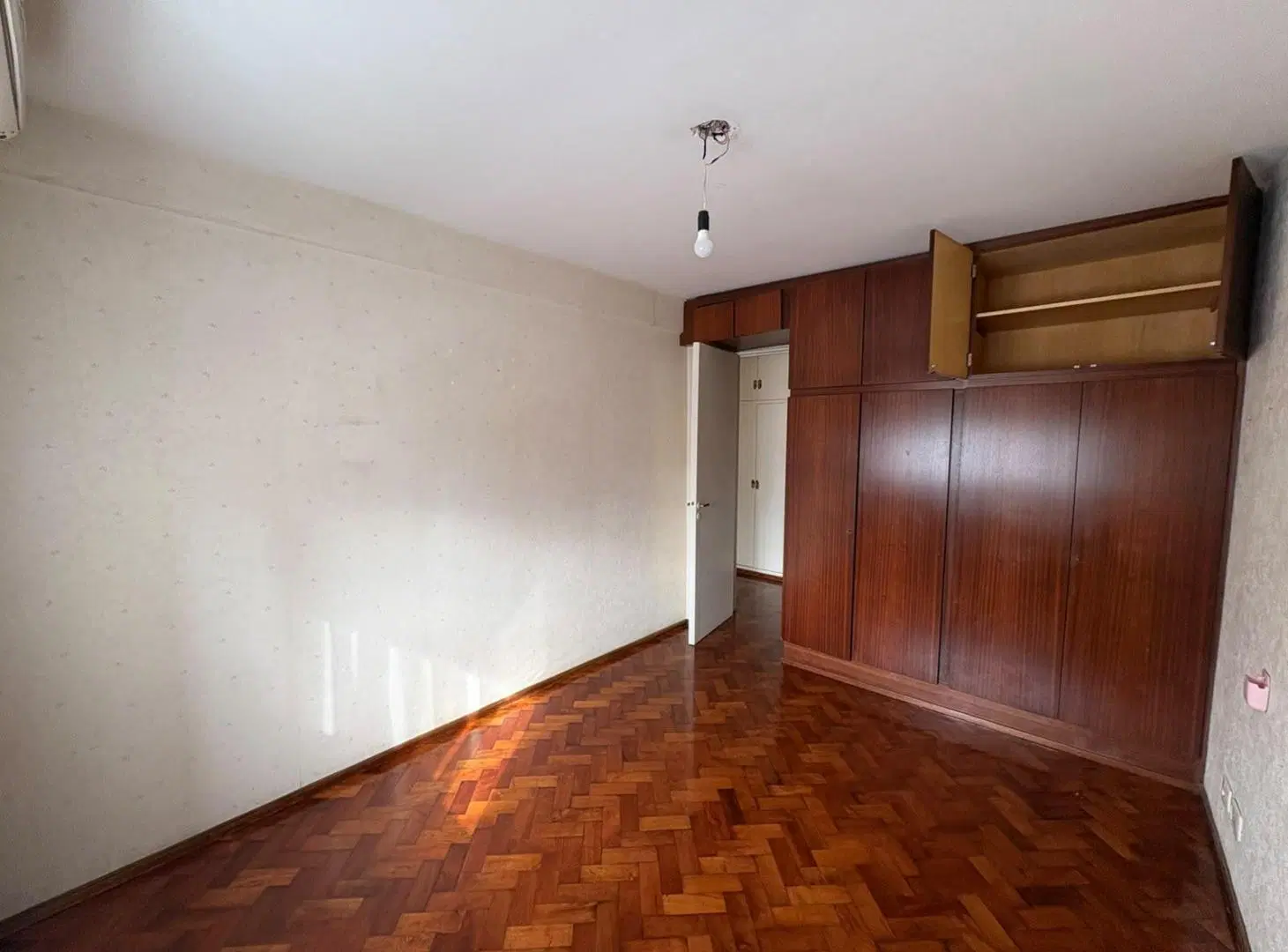 EN VENTA - DEPARTAMENTO 2 DORMITORIOS - CENTRO 3