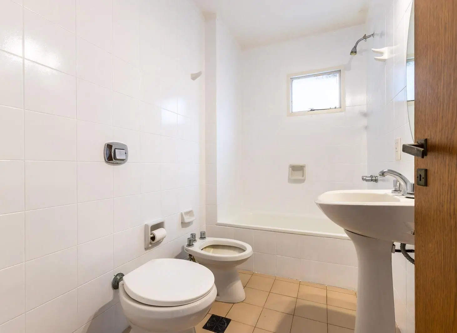 VENTA-DEPARTAMENTO DE DOS DORMITORIOS CON COCHERA INCLUIDA Y AMENITIES-BARRIO LOURDES 4