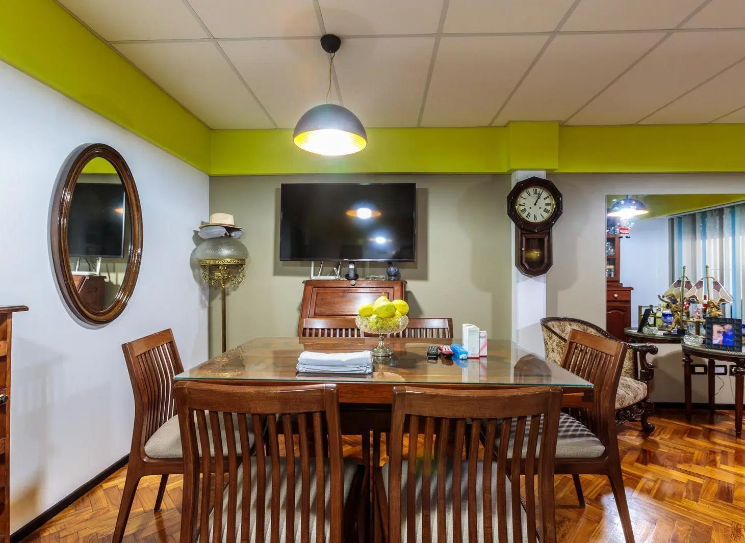 VENTA - DEPARTAMENTO 1 DORMITORIO CON BALCON - BARRIO CENTRO 5