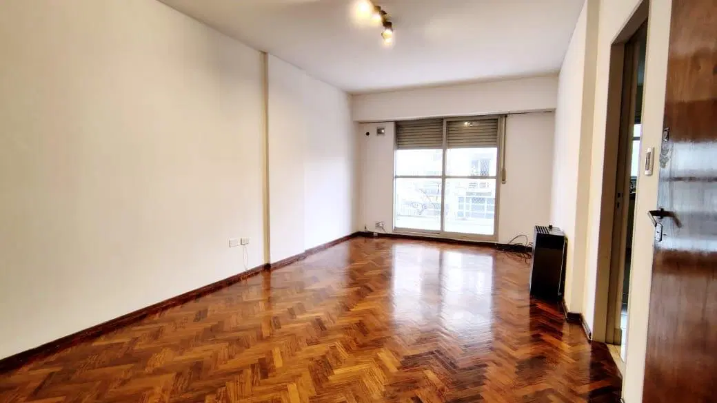 VENTA - DEPARTAMENTO DOS DORMITORIOS APTO CREDITO - BARRIO ABASTO 5