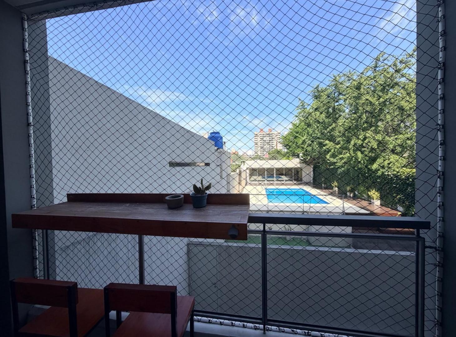 EN VENTA - DEPARTAMENTO UN DORMITORIO CON AMENITIES Y COCHERA - ABASTO, ROSARIO.