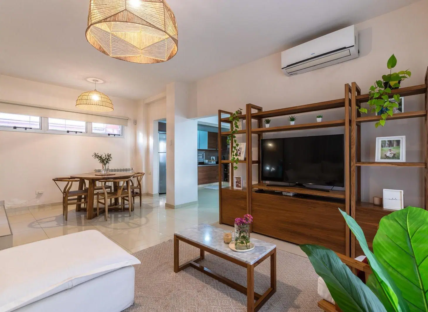 VENTA/PERMUTA - CASA 3 DORMITORIOS CON JARDIN Y COCHERA DESCUBIERTA - ESPAÑA Y HOSPITALES 4