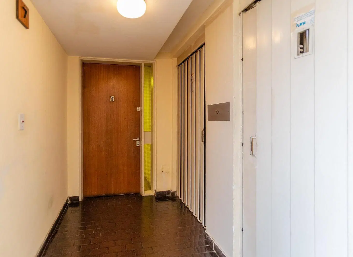 VENTA - CASA 3 DORMITORIOS - ESPAÑA Y HOSPITALES 1