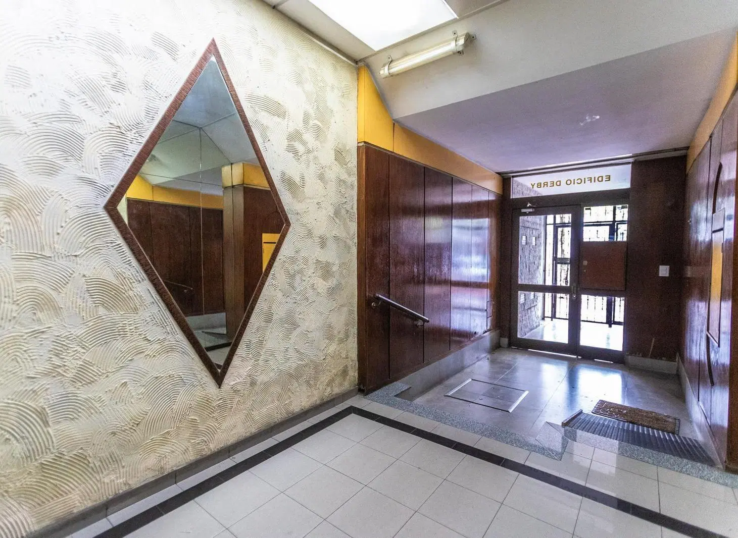 VENTA - CASA 3 DORMITORIOS - ESPAÑA Y HOSPITALES 4