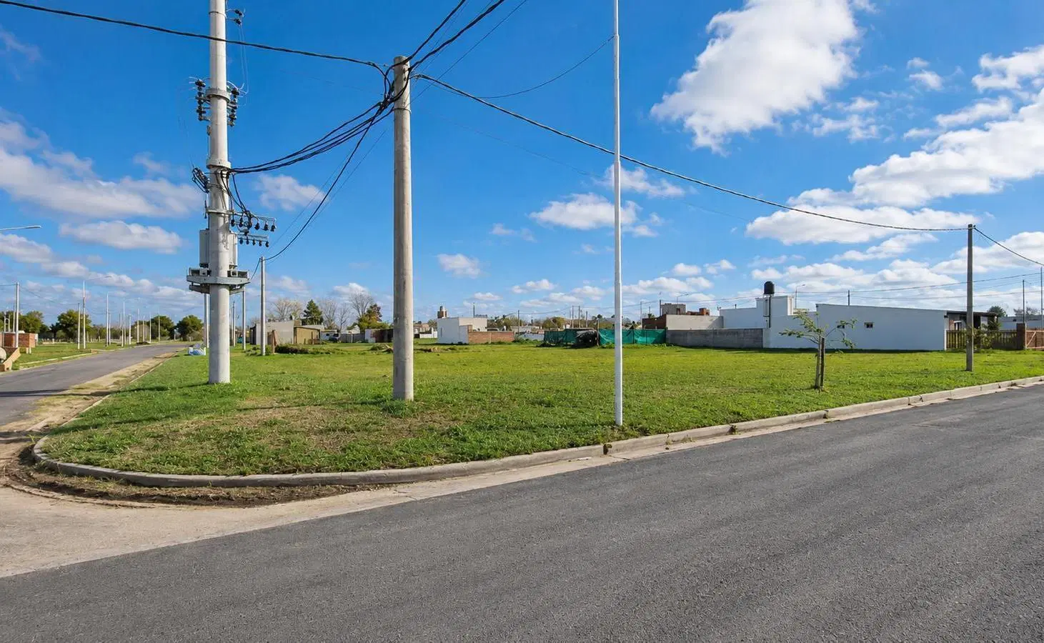 VENTA - LOTE EN ESQUINA - ESTANCIA LAS MORAS RICARDONE 3