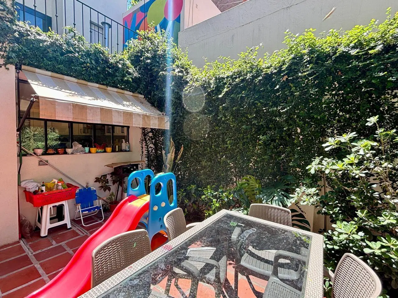 VENTA - CASA 3 DORMITORIOS CON COCHERA, PATIO Y TERRAZA EN ROSARIO - BARRIO LOURDES 3