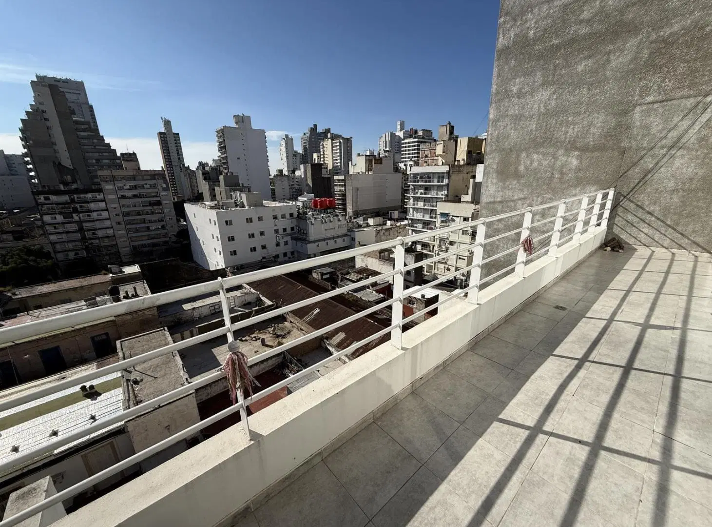 EN VENTA - DEPARTAMENTO DE 1 DORMITORIO - CENTRO RIO 4